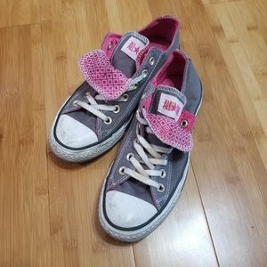 Double tongue converse